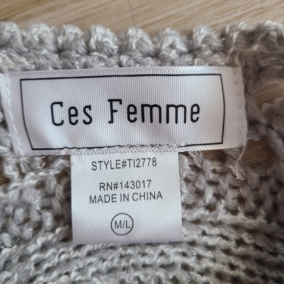 Ces Femme Women's M/L Light Gray knit drop sleeve tunic VGUC - Picture 6 of 10